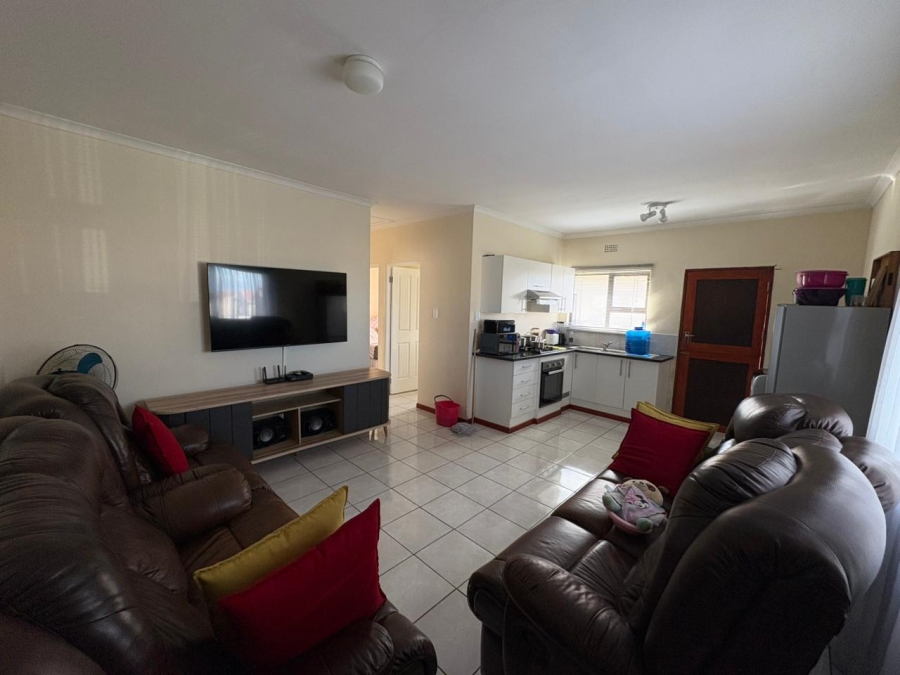 2 Bedroom Property for Sale in Graceland Eastern Cape
